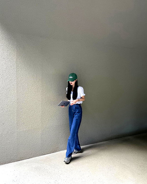 daxbin instagram image archive image