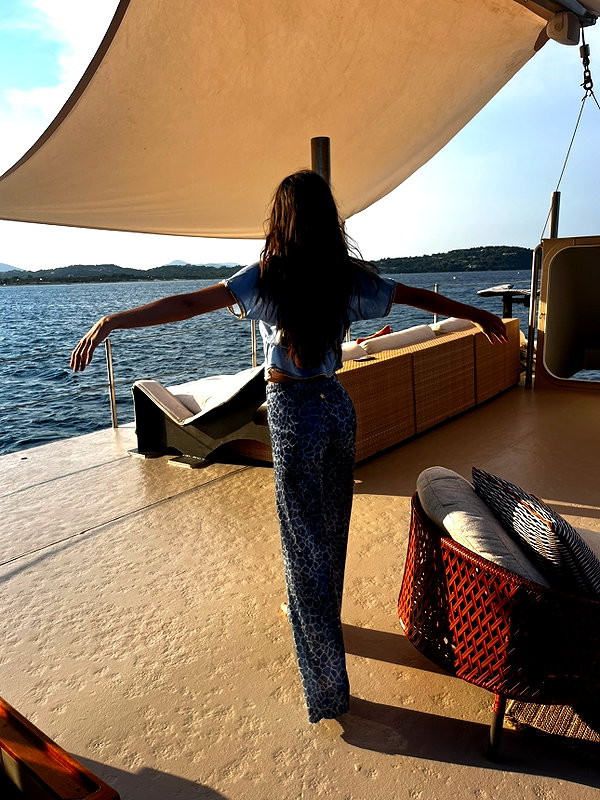 ninastodden instagram image archive image