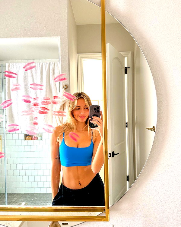 sadieemckennaa instagram image archive image
