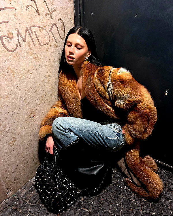 karolinaawasik instagram image archive image