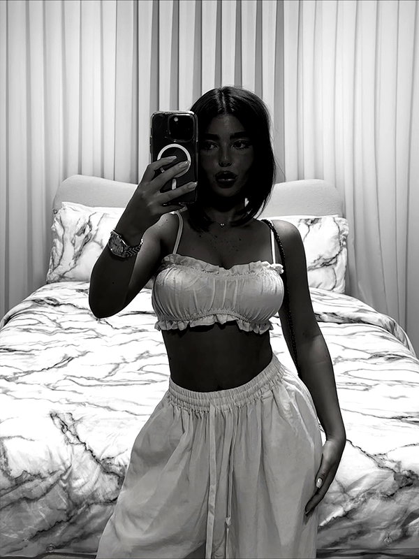lian_sabag8 instagram image archive image