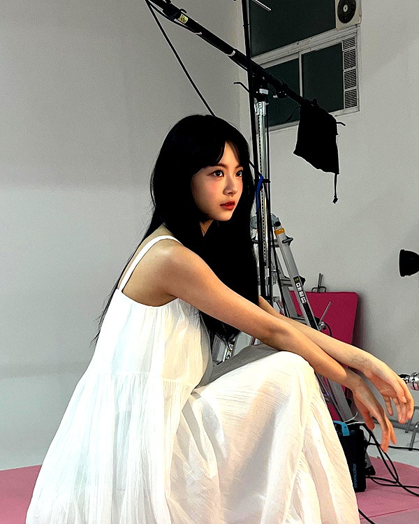 hhh.e_c.v instagram image archive image