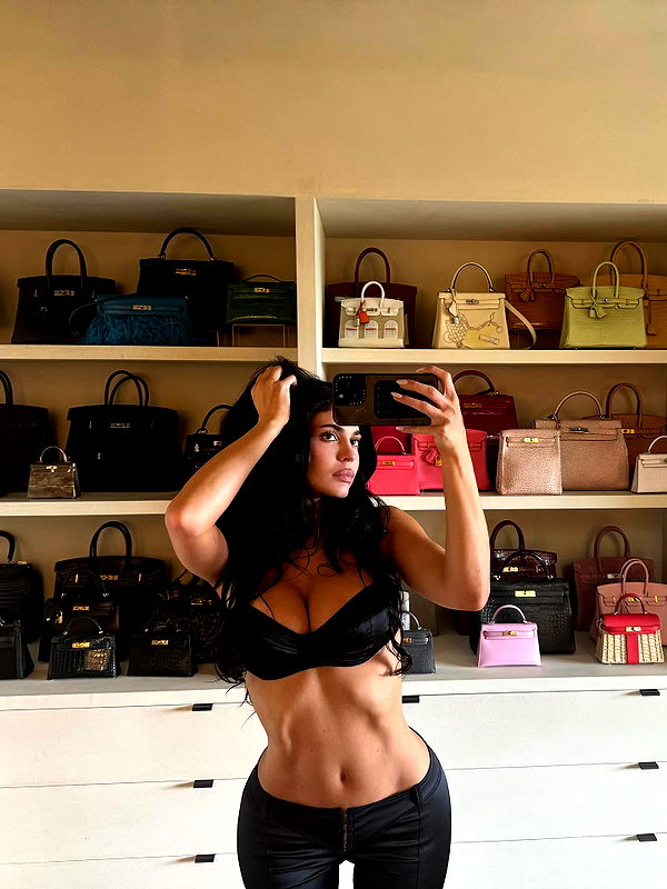 kyliejenner instagram image archive image