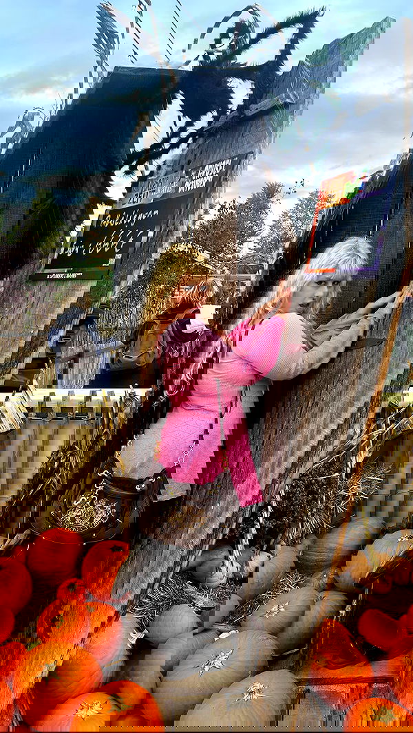 ormosheee ormosheee archive image