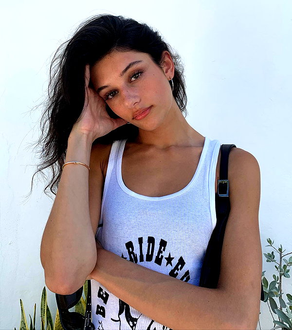 reneeebeller instagram image archive image