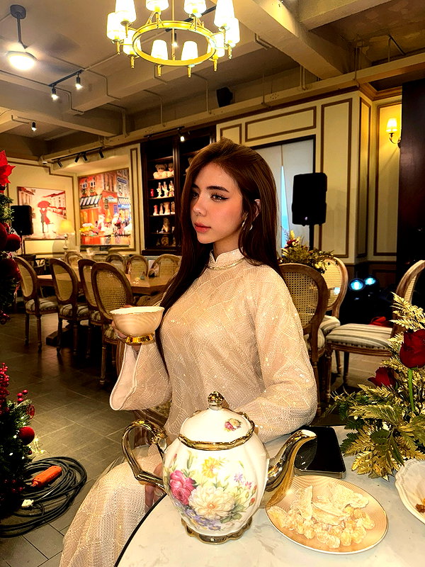 lyhythuedoxinh instagram image archive image