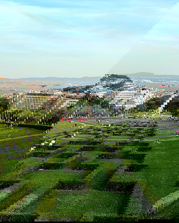 shira_adar_ shira_adar_ archive image