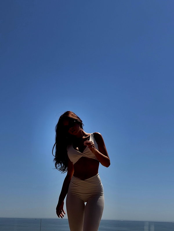 zoeliss instagram image archive image