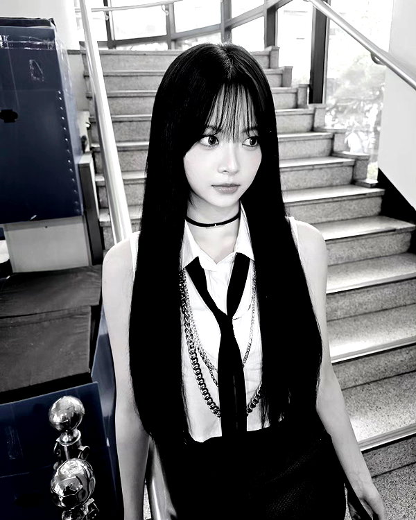 hhh.e_c.v instagram image archive image