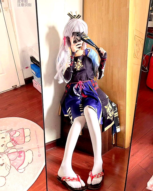 gallery_cosplayer instagram image archive image