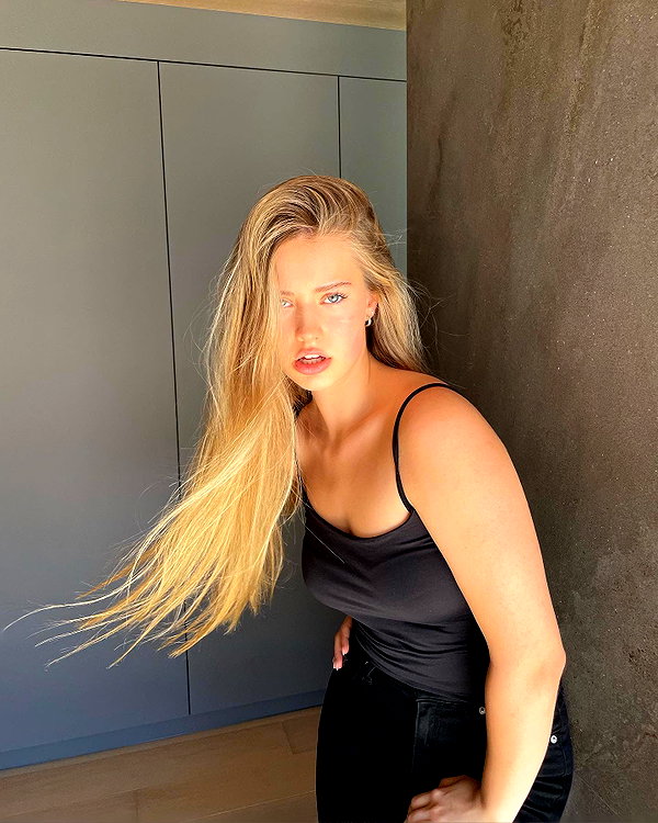 tatianakaer instagram image archive image