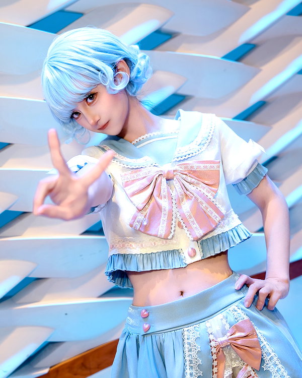 miee_cos instagram image archive image