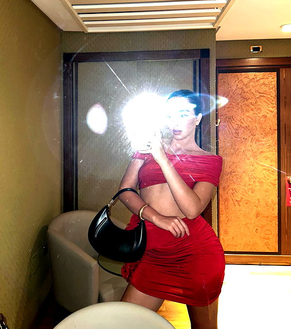 veroni22ka instagram image archive image