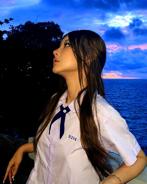 ll.lu1s instagram image archive image