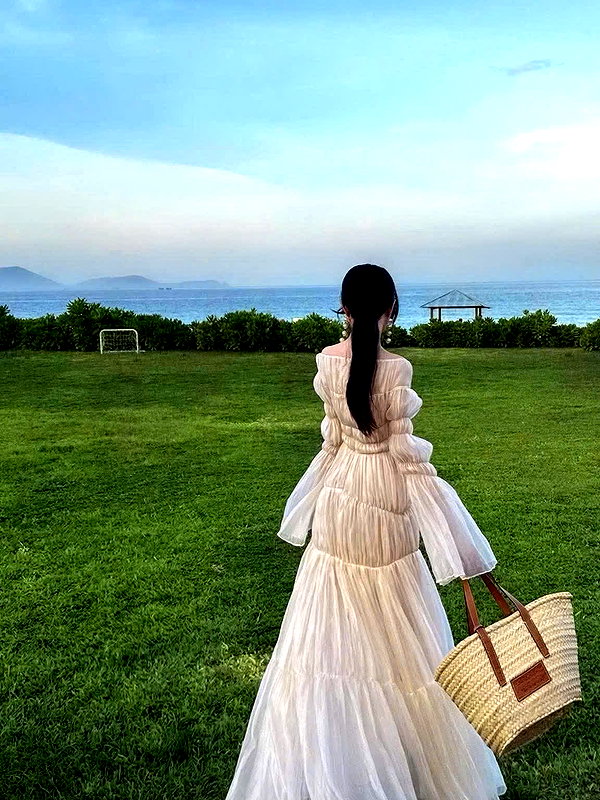 lyhythuedoxinh instagram image archive image