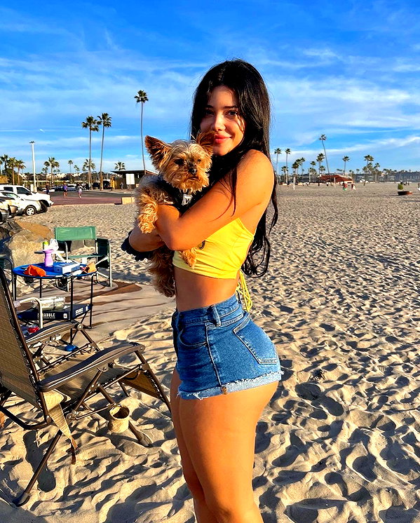 vanessa.rhd instagram image archive image