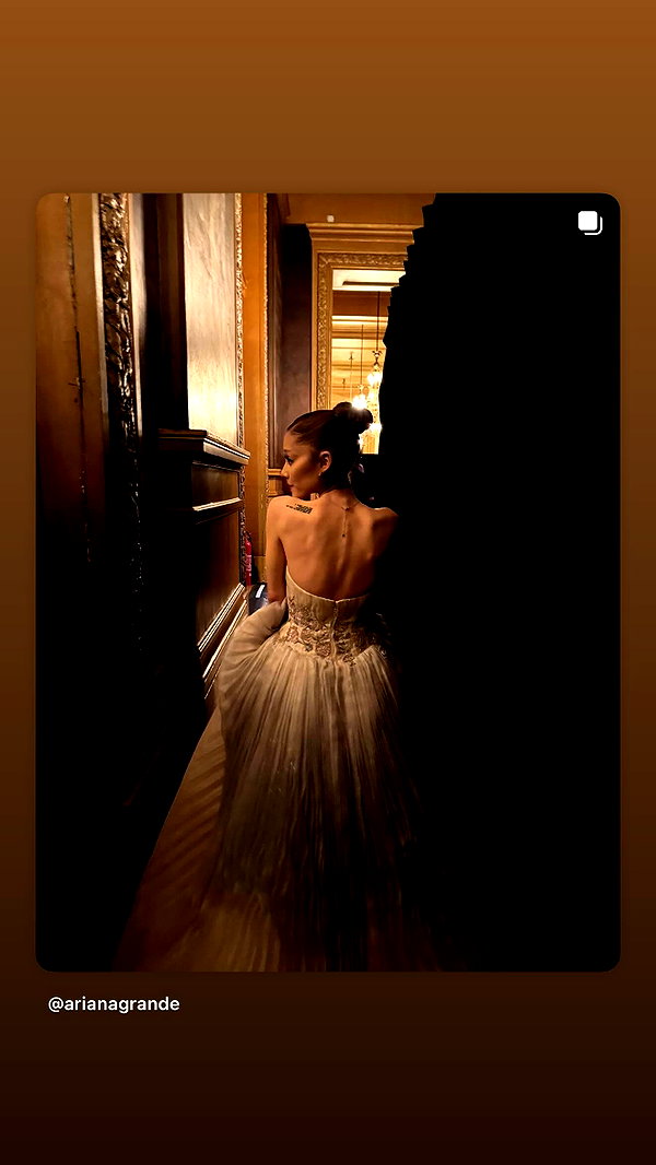 arianagrande instagram image archive image