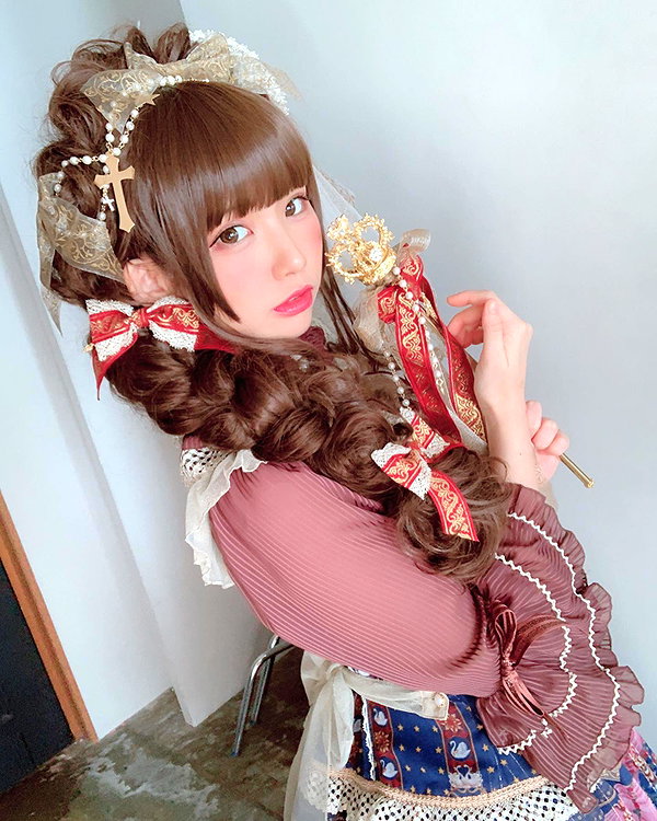enakorin instagram image archive image