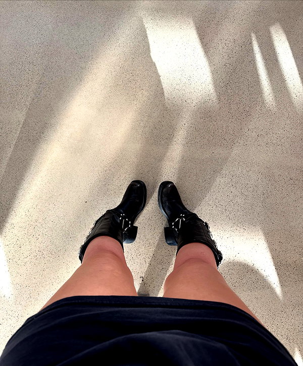 v.qx instagram image archive image