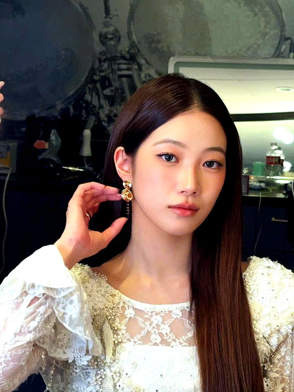 zuhazana instagram image archive image