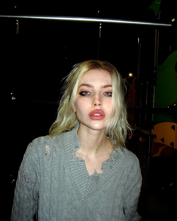 anya4everr instagram image archive image