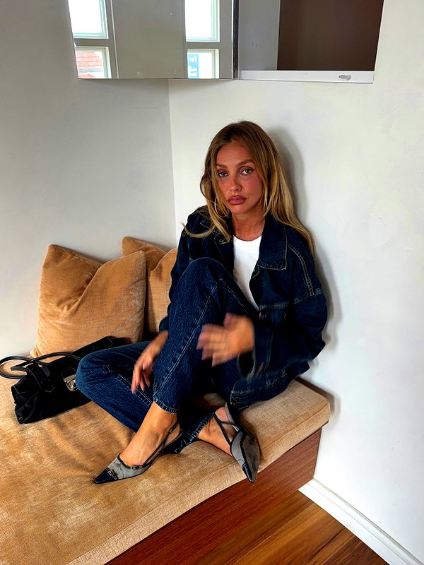 Archived image from @edenharper on Instagram
