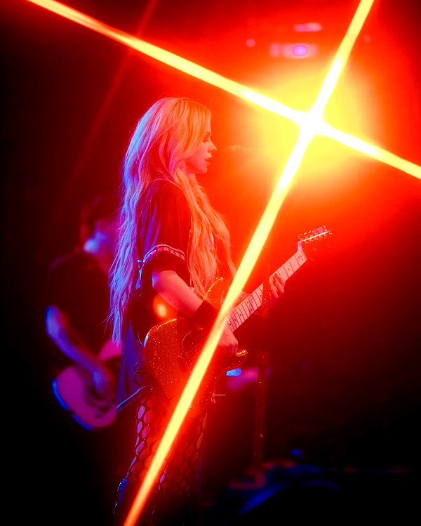 avrillavigne instagram image archive image