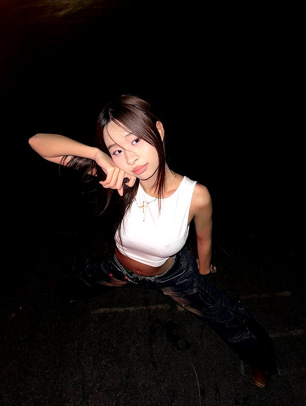 princessamelia_official instagram image archive image