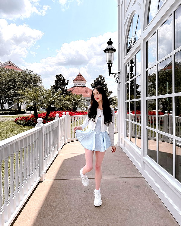 1uvgabi instagram image archive image