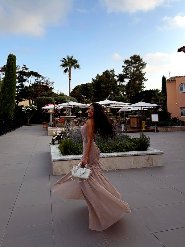 zoeliss instagram image archive image