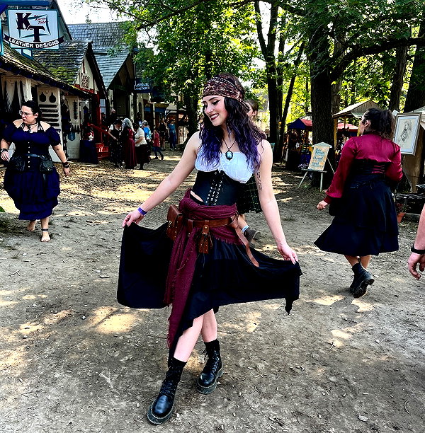 megann_eliizabeth instagram image archive image