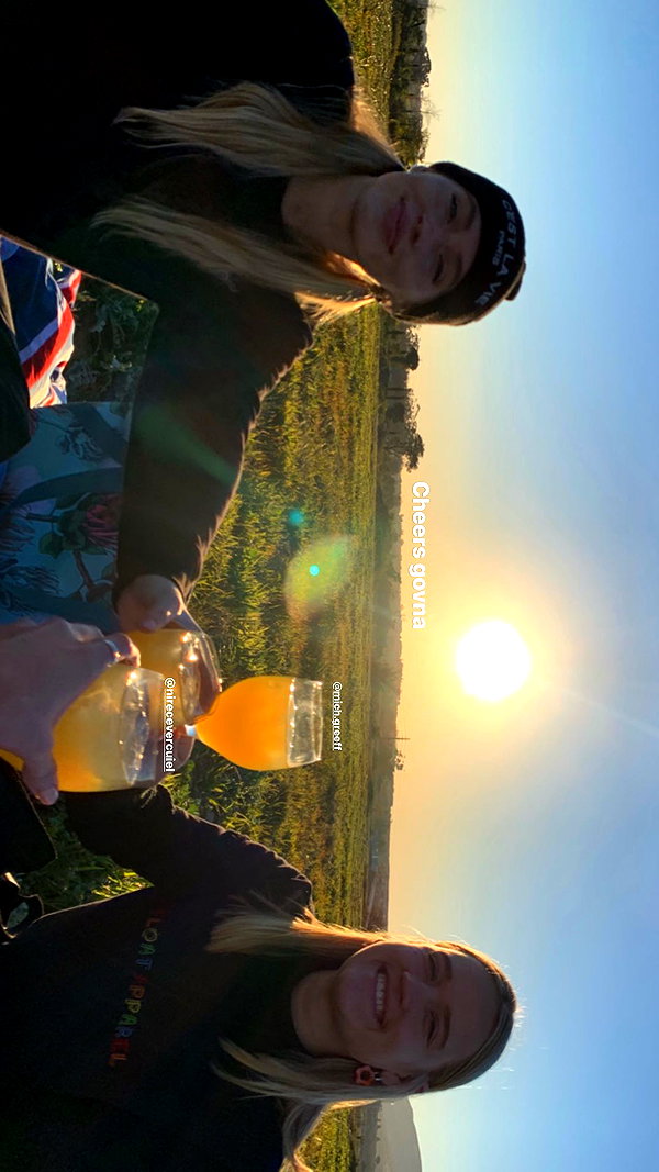 Archived image from @chelsnamsayin on Instagram