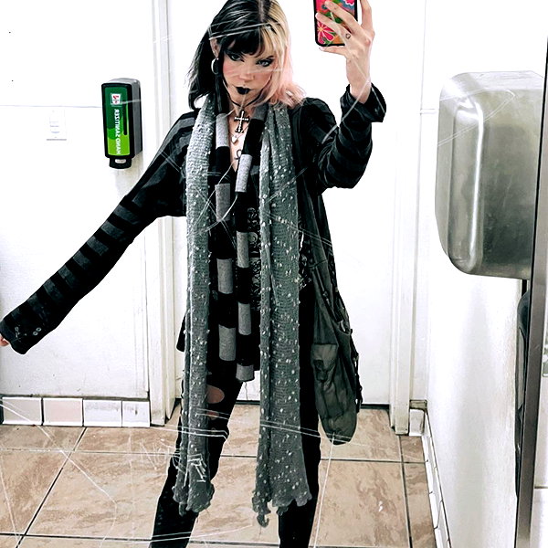 haileylayfield instagram image archive image