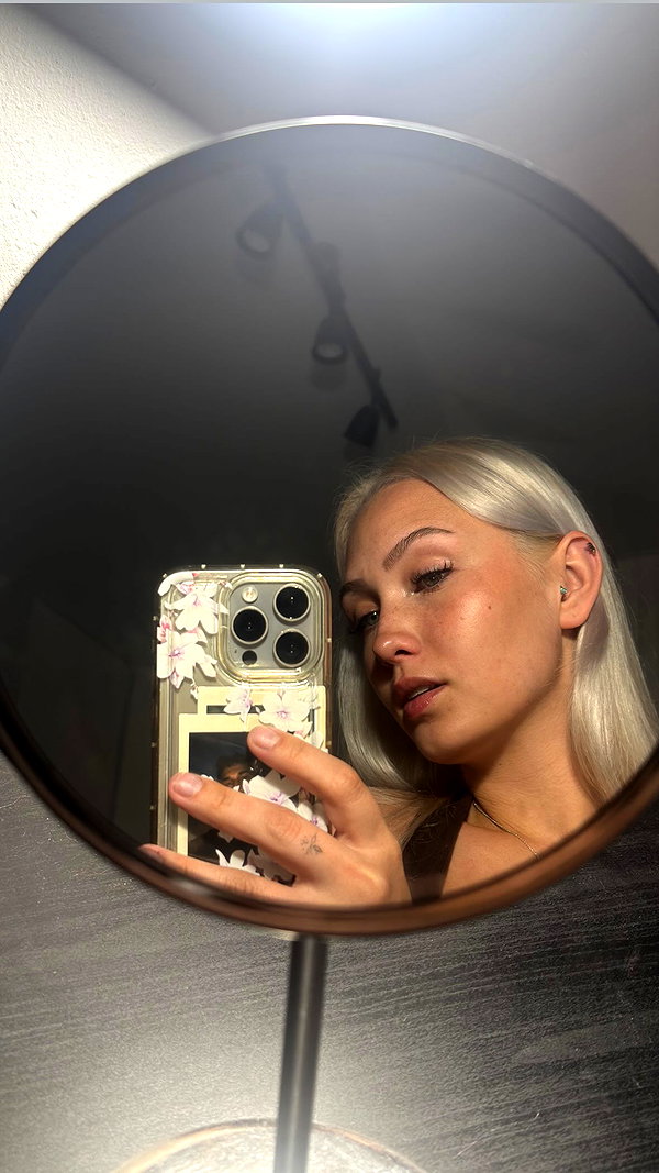 jaroslava_klavir instagram image archive image