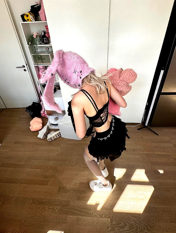 milkiwifey instagram image archive image