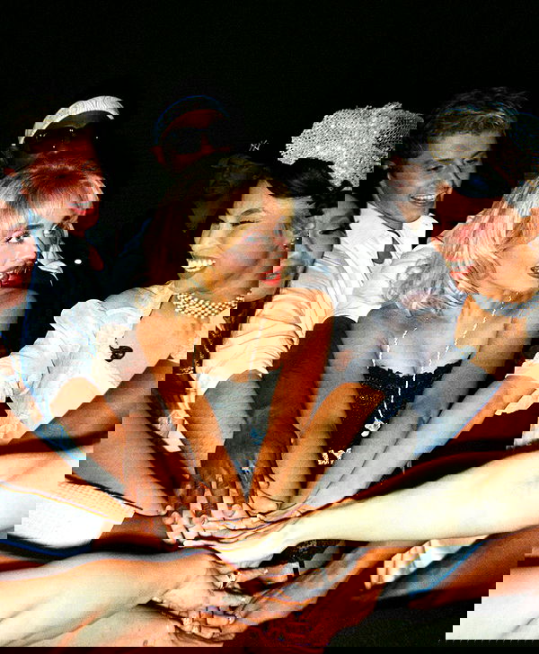 sabrinacarpenter sabrinacarpenter archive image