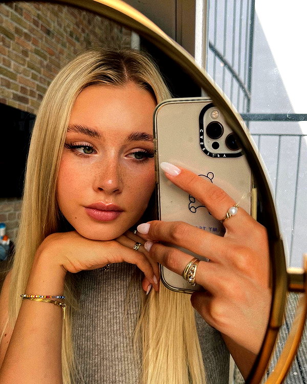lilih instagram image archive image