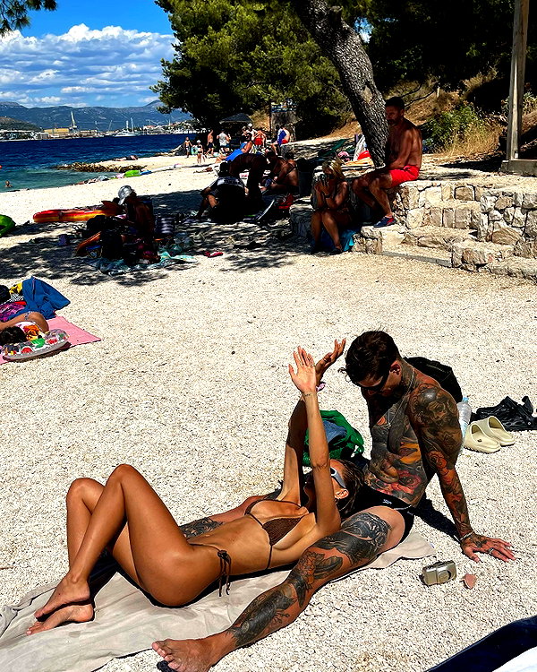 sullivang_ instagram image archive image