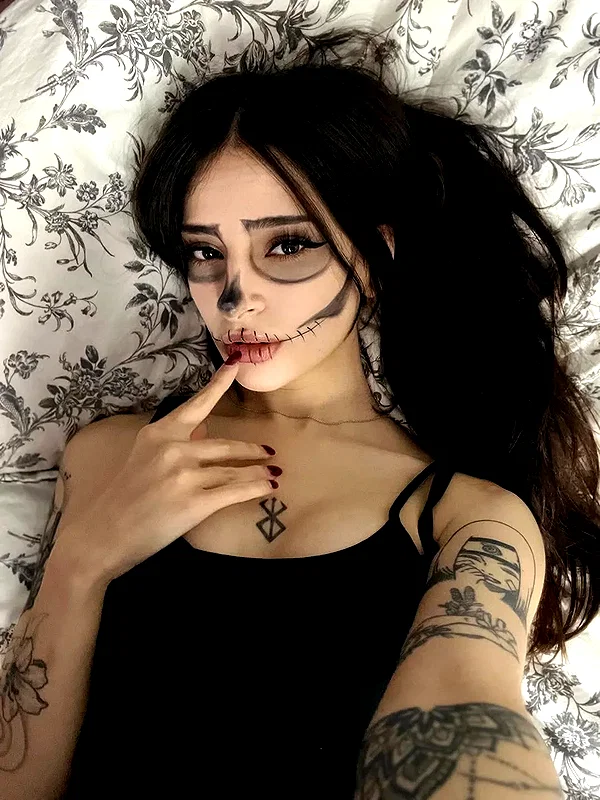 stressedoutnana_ instagram image archive image