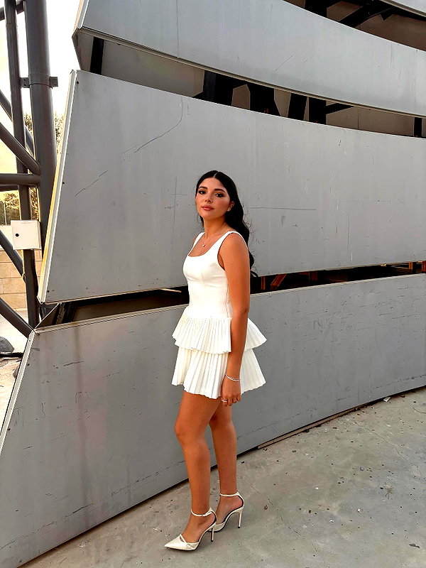 lian.gur instagram image archive image