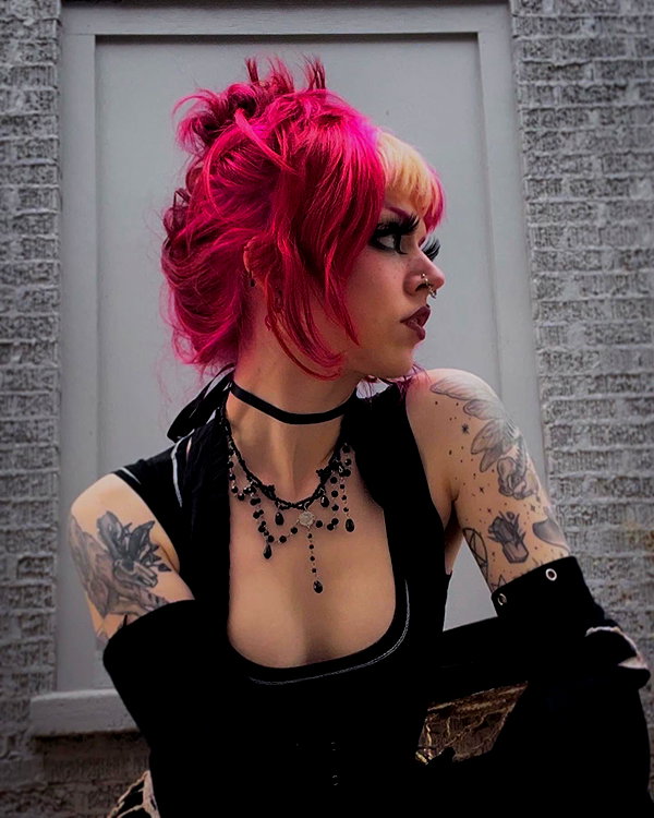 yeahimcaroline instagram image archive image