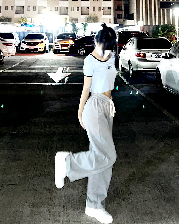 52._.0921 instagram image archive image