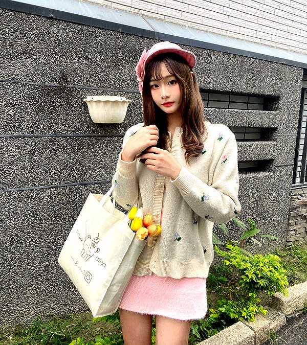 lai_931201 instagram image archive image