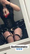vampiryska Altpins Profile Picture
