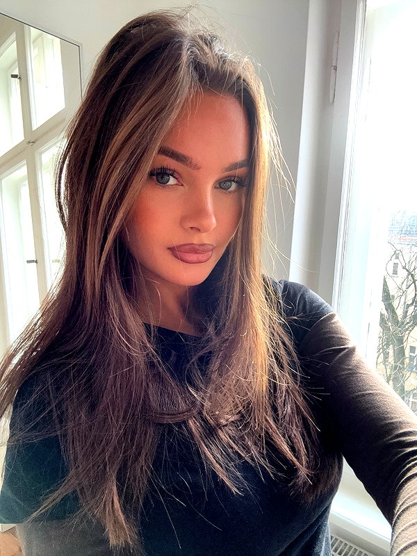 emmaaurora instagram image archive image