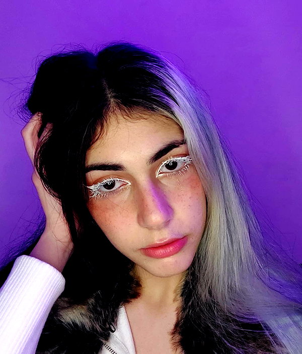 ayash.hila instagram image archive image