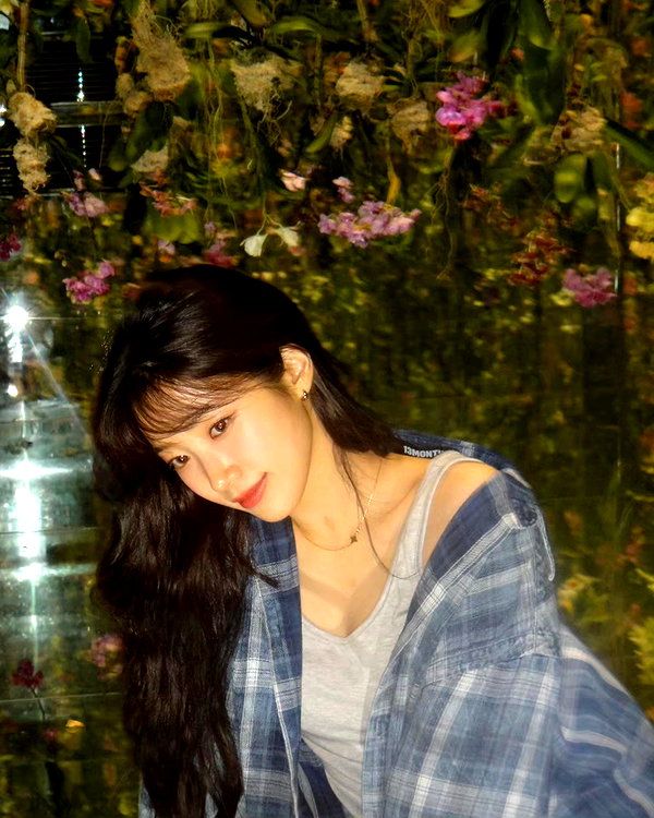 zuhazana instagram image archive image