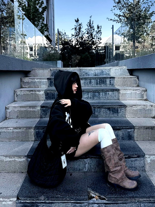 connie.01j instagram image archive image