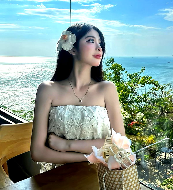 lyhythuedoxinh instagram image archive image