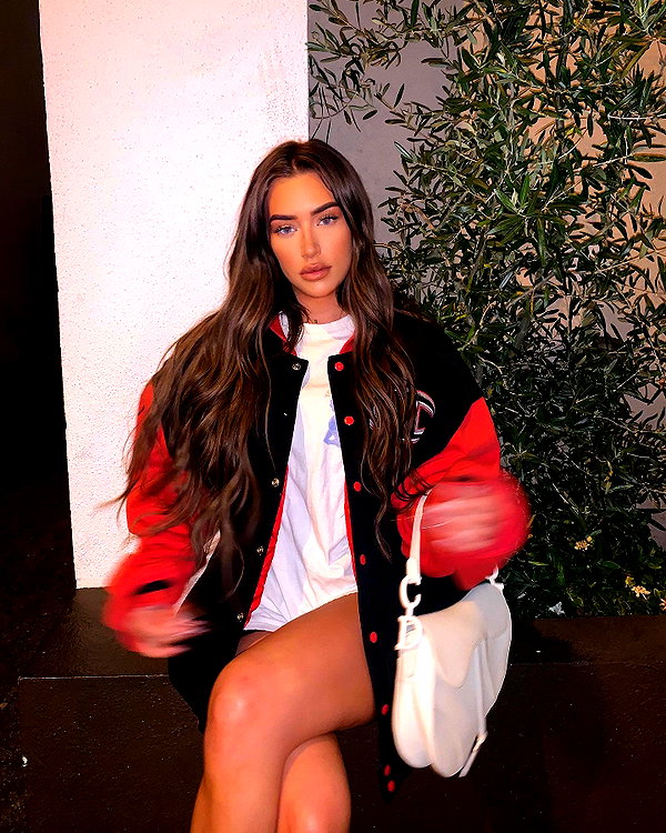 staskaranikolaou instagram image archive image